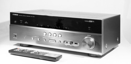 Yamaha v475 dolby - dolby, true